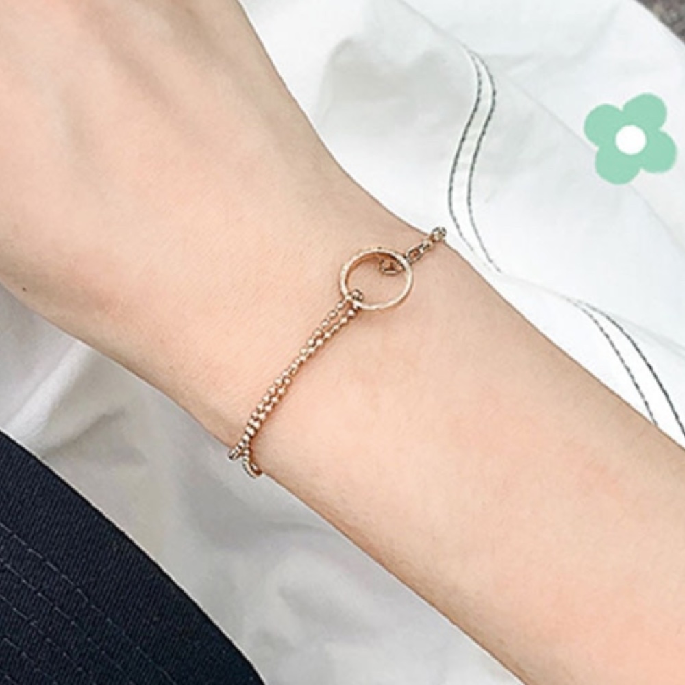 S925 Minimalist Gold Circle Bracelet - Picture 9 of 9
